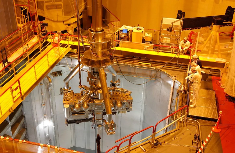 The Singularity <<< the foreground to a new project