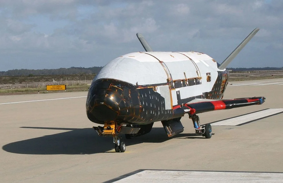 The Singularity <<< the foreground to a new project