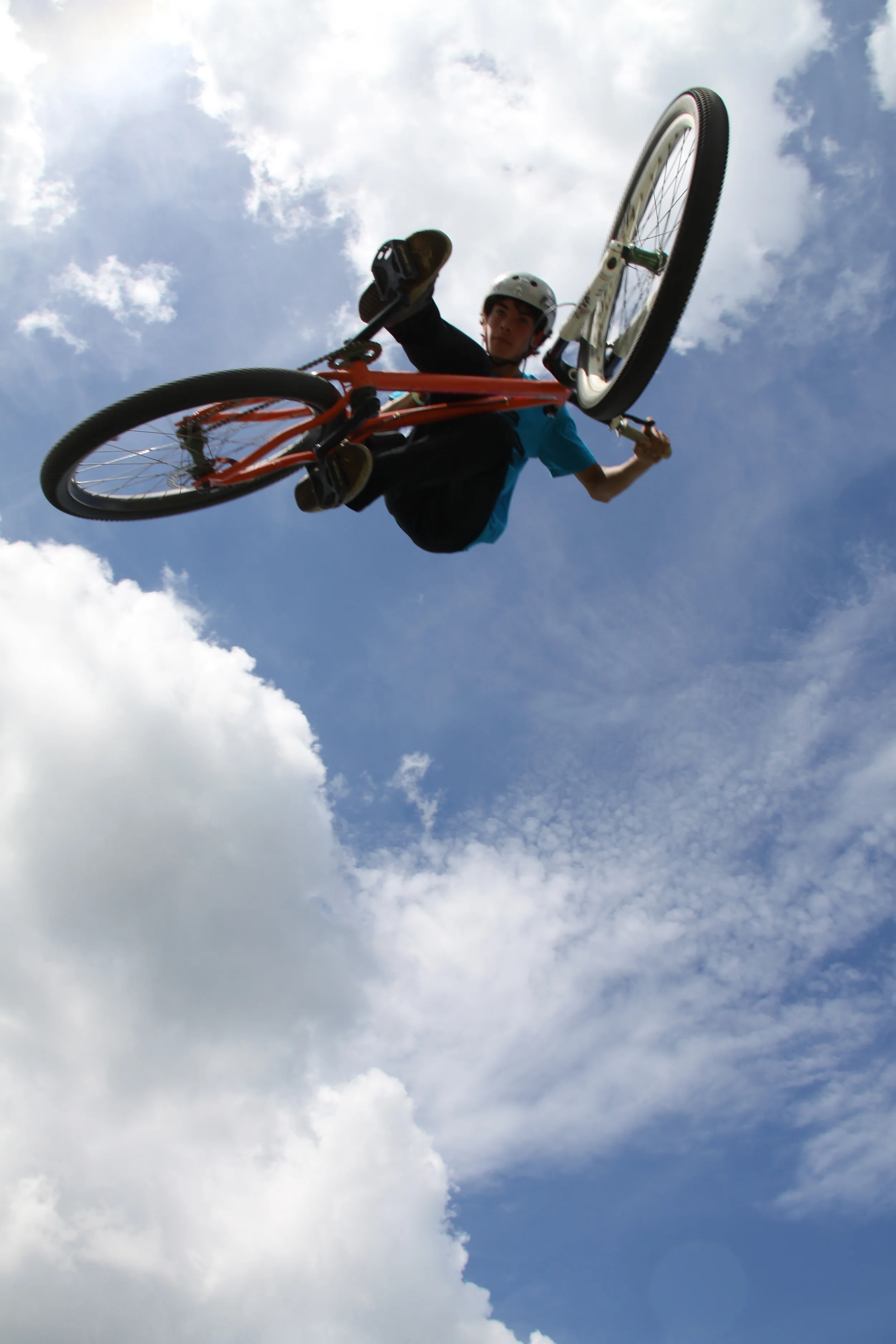 WAKEdUP = Alex Discombe Photography <<< shots of the day