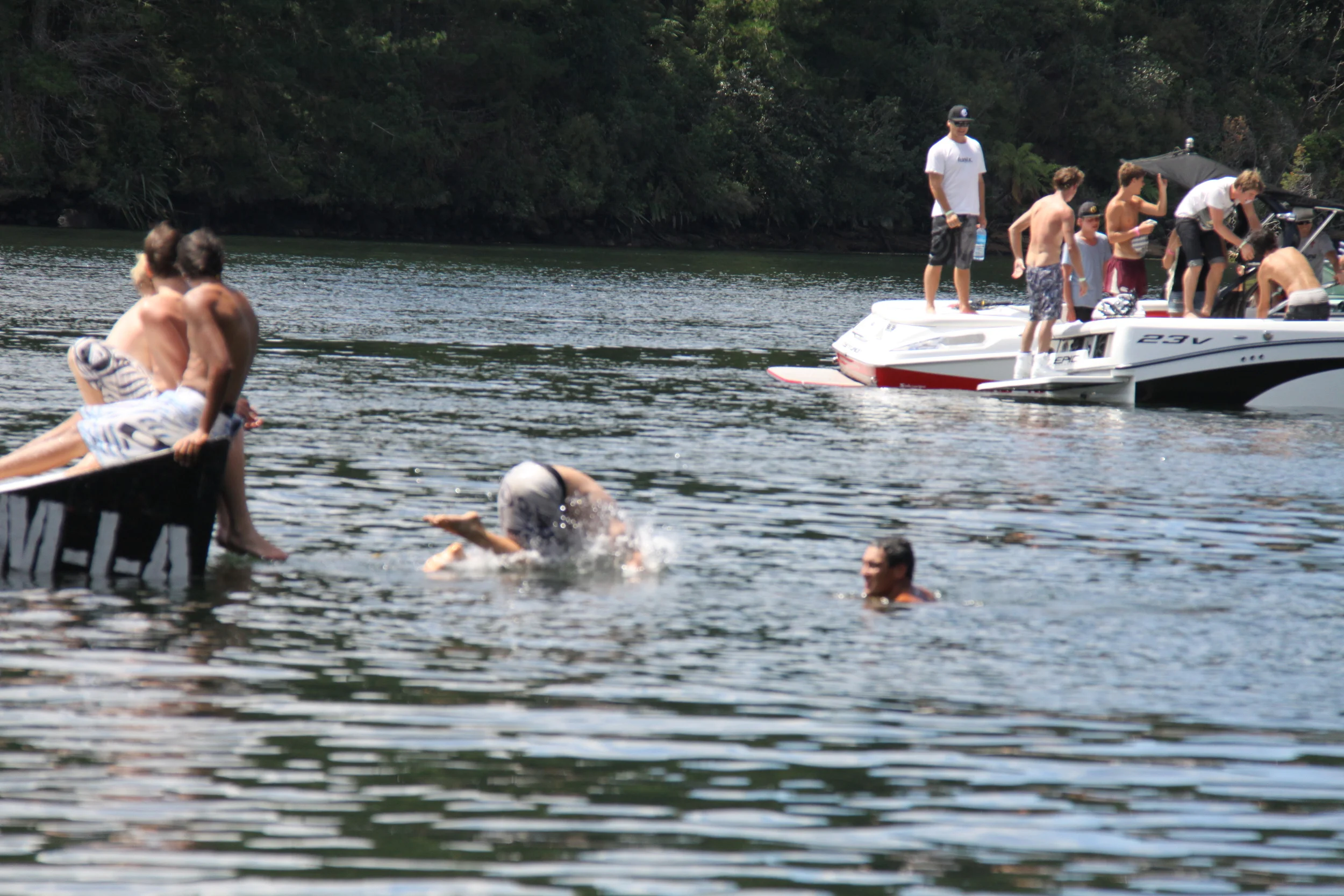 WAKEdUP = Alex Discombe Photography <<< shots of the day