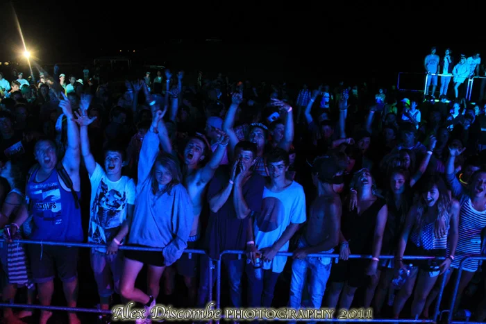 WAKEdUP = Alex Discombe Photography <<< shots of the day