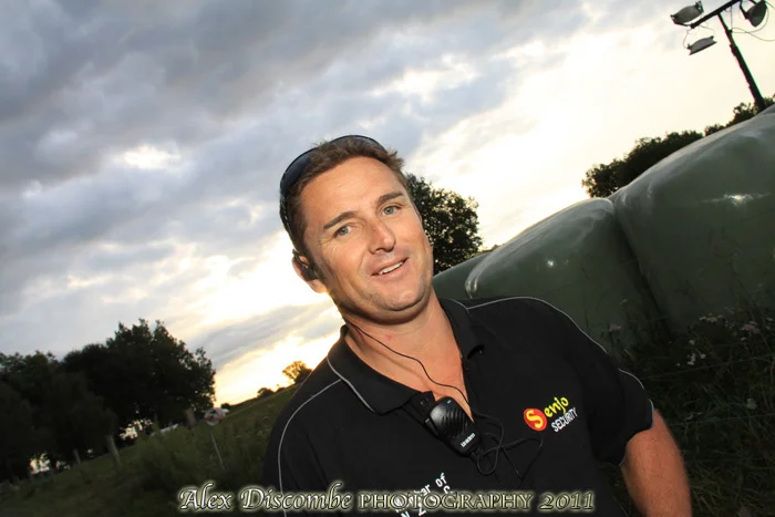 WAKEdUP = Alex Discombe Photography <<< shots of the day