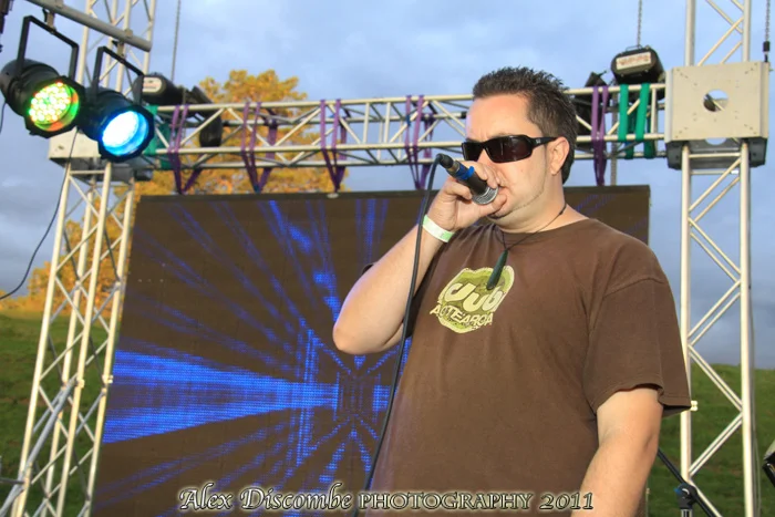 WAKEdUP = Alex Discombe Photography <<< shots of the day