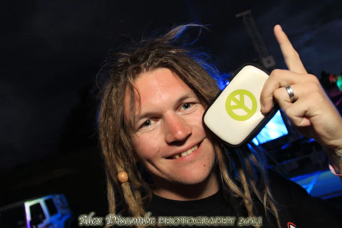 WAKEdUP = Alex Discombe Photography <<< shots of the day