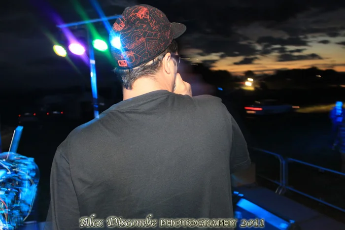 WAKEdUP = Alex Discombe Photography <<< shots of the day