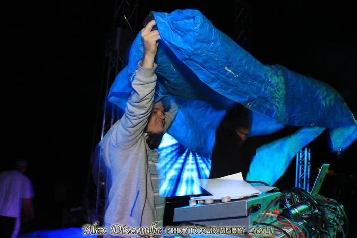 WAKEdUP = Alex Discombe Photography <<< shots of the day