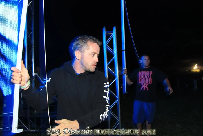 WAKEdUP = Alex Discombe Photography <<< shots of the day