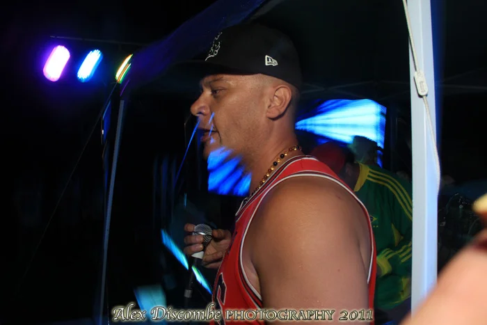 WAKEdUP = Alex Discombe Photography <<< shots of the day