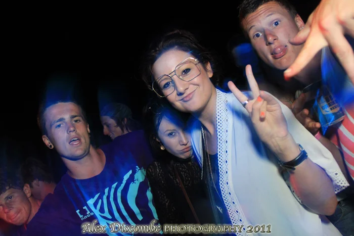 WAKEdUP = Alex Discombe Photography <<< shots of the day