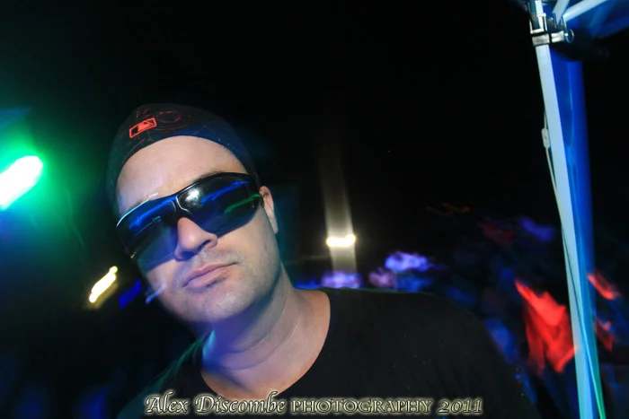 WAKEdUP = Alex Discombe Photography <<< shots of the day