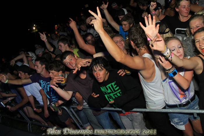 WAKEdUP = Alex Discombe Photography <<< shots of the day