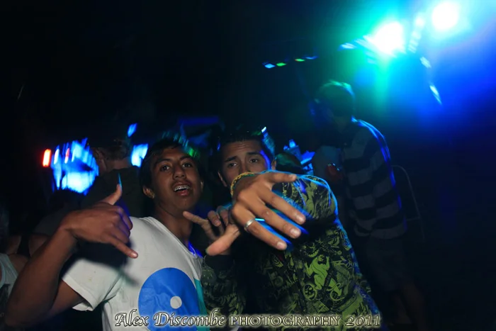 WAKEdUP = Alex Discombe Photography <<< shots of the day