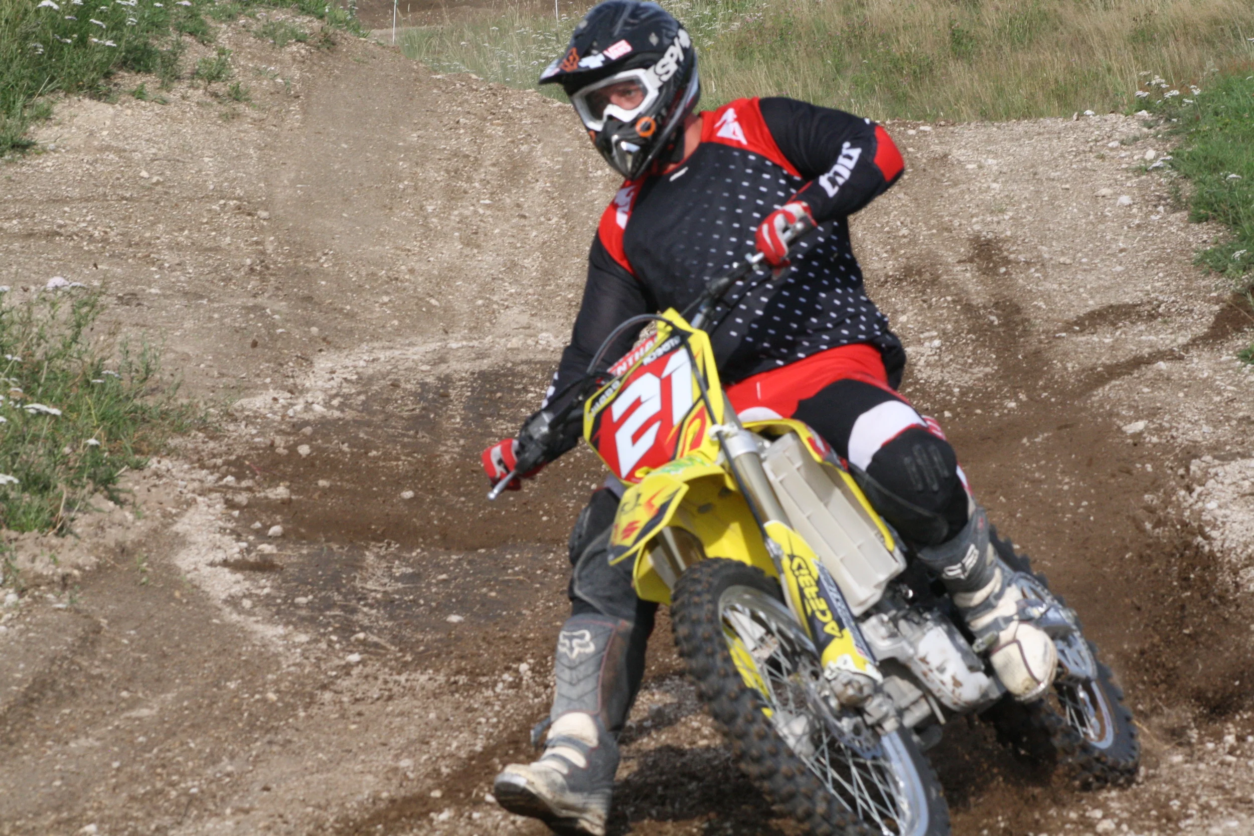 a day in the WAKEdUP office <<< photo shoot with Lee & Scott McKinstry (MotoX) & Mark Russell (BMX)