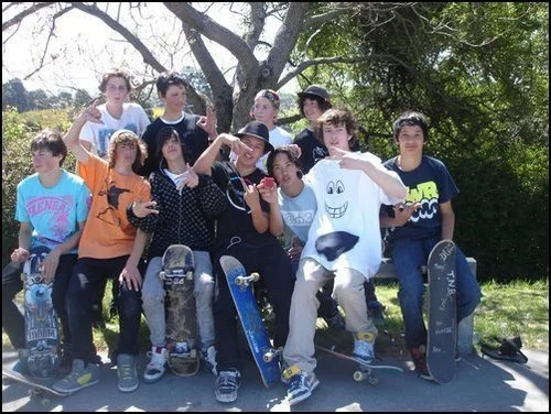 aCTioN <<< oN WAKEdUP <<<