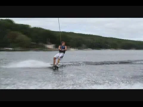 aCTioN <<< oN WAKEdUP <<<