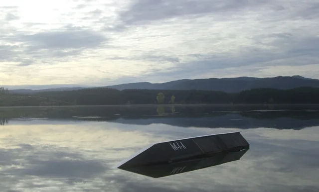 aCTioN <<< oN WAKEdUP <<<