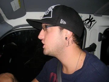 aCTioN <<< oN WAKEdUP <<<