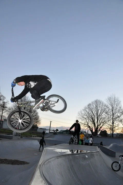 aCTioN <<< oN WAKEdUP <<<