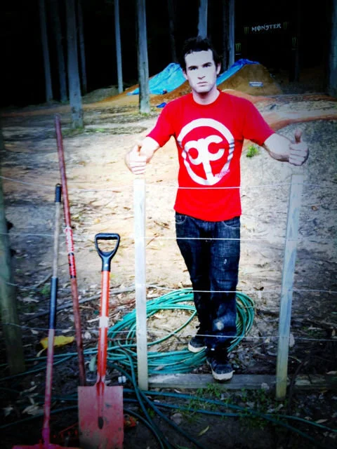 aCTioN <<< oN WAKEdUP <<<