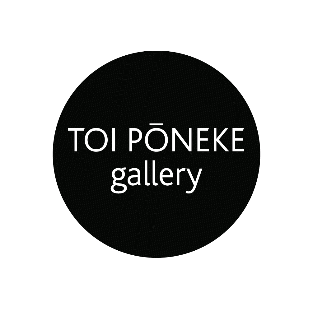 toi-poneke-black-circle_1.png