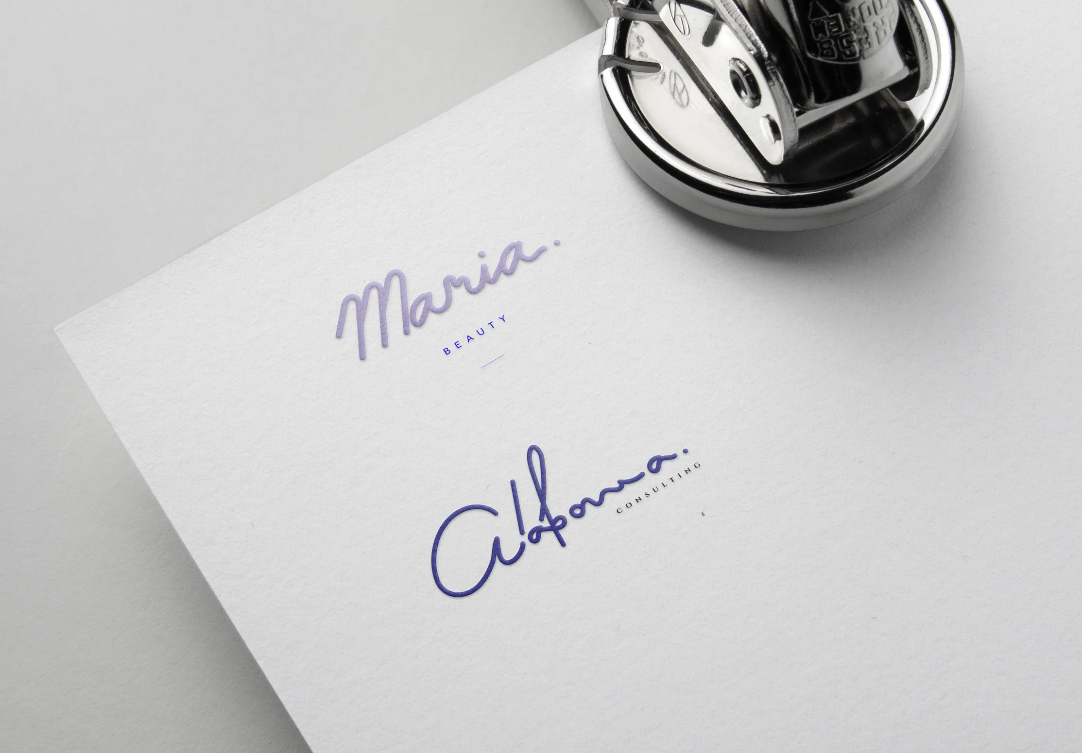 CUSTOM SIGNATURE LOGO