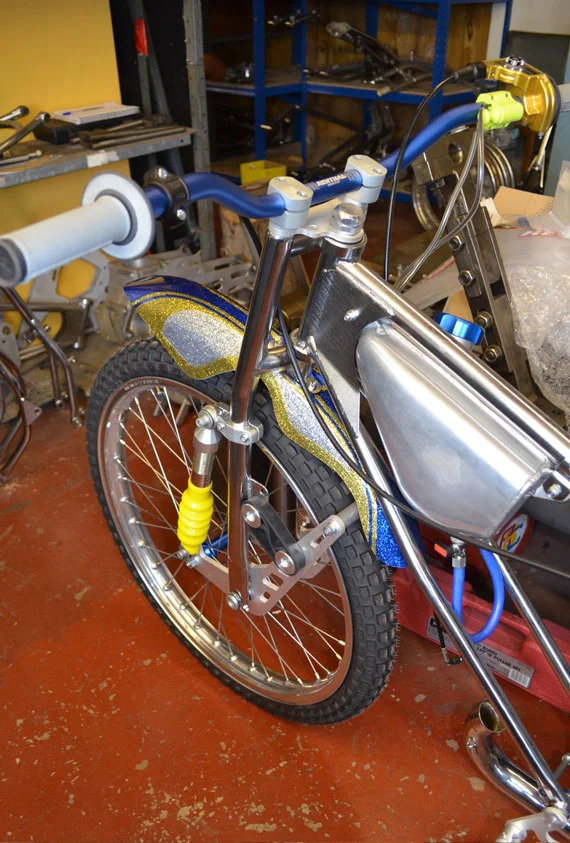 CUSTOM-BIKES.jpg