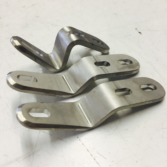 Elite stainless steel front seat bracket. 4mm and HD 5mm thick. Also in tall version.