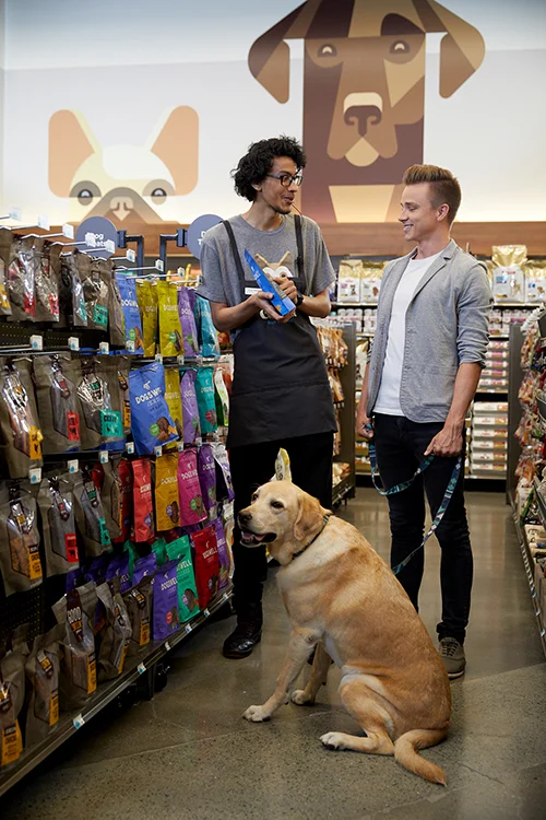 Petcoach-location-Day4-shoppingdog-1283.jpg