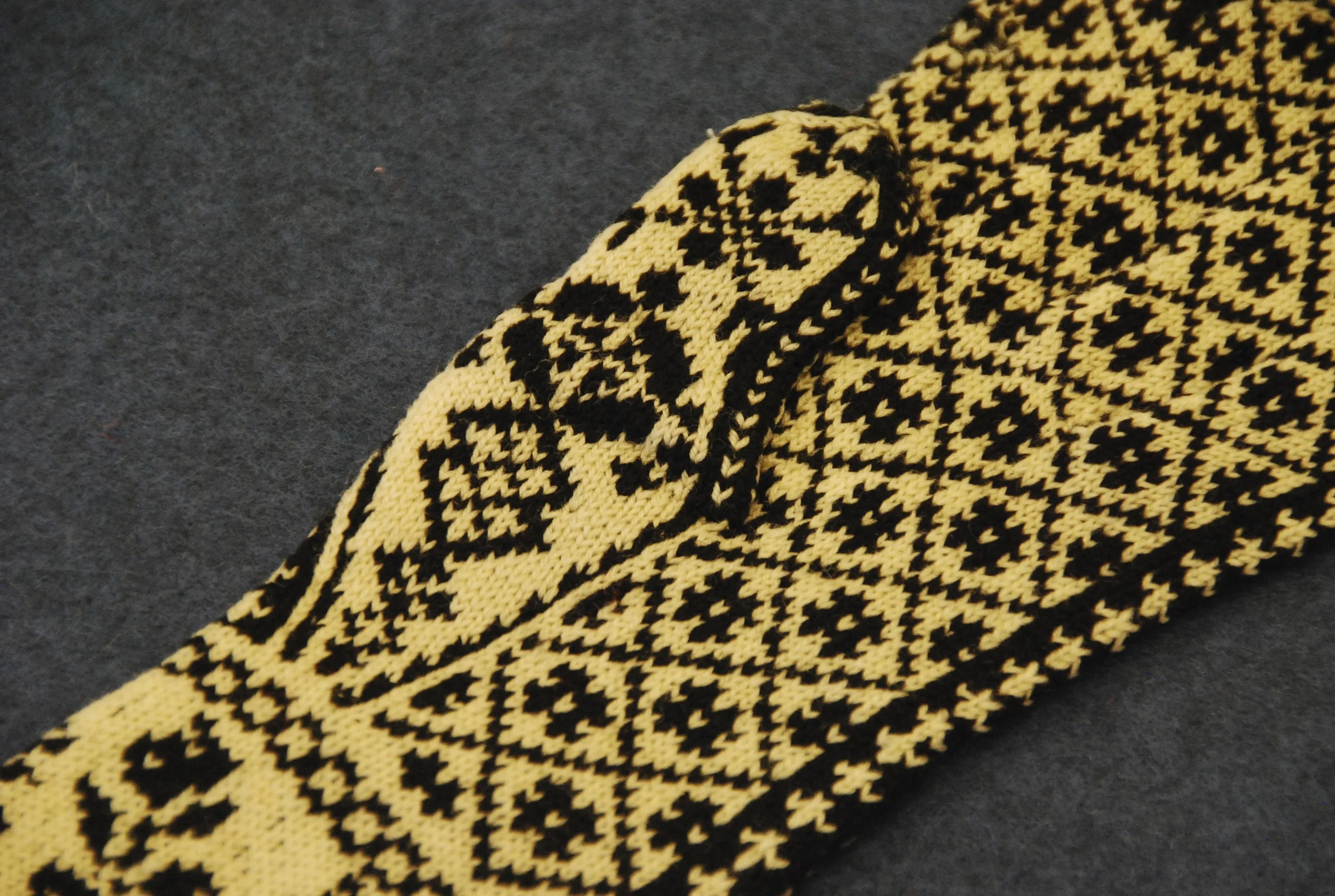 beautiful thumb from a Norwegian mitten