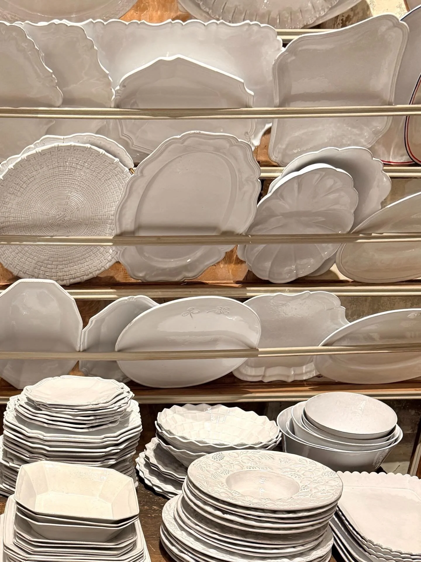 The most beautiful objects carry their maker&rsquo;s mark 🤍 I love a particular word for this, borrowed from French: m&eacute;tier translates to &ldquo;vocation or trade,&rdquo; an area of activity in which one excels.

At @astierdevillatte craftsme