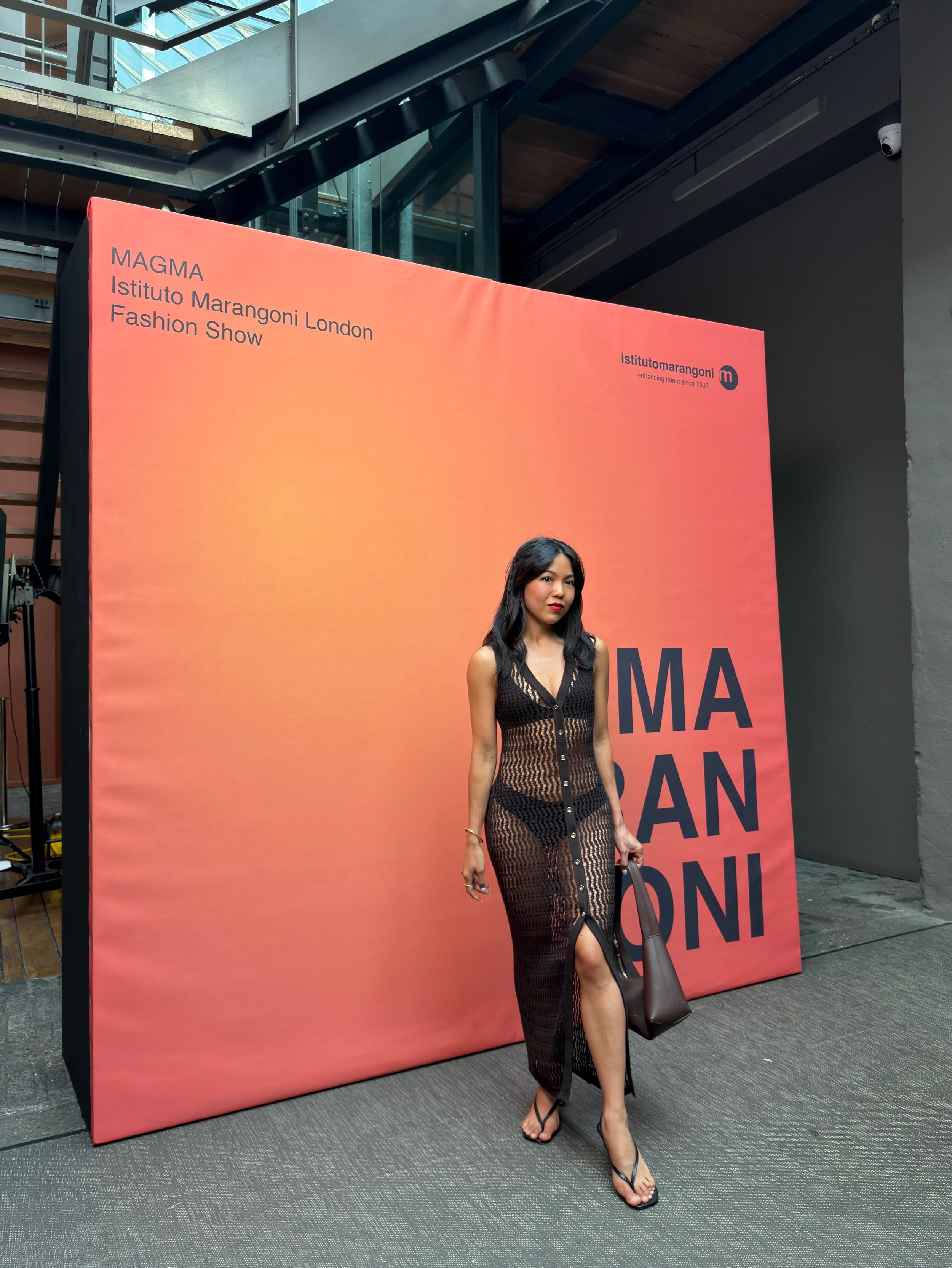 Evening at @istitutomarangoni_london ❤️&zwj;🔥 For the 2026 graduate show, ten designers from eight countries presented their final collections under the title: MAGMA. 

The theme signaled fresh energy while showcasing the multidisciplinary strength 