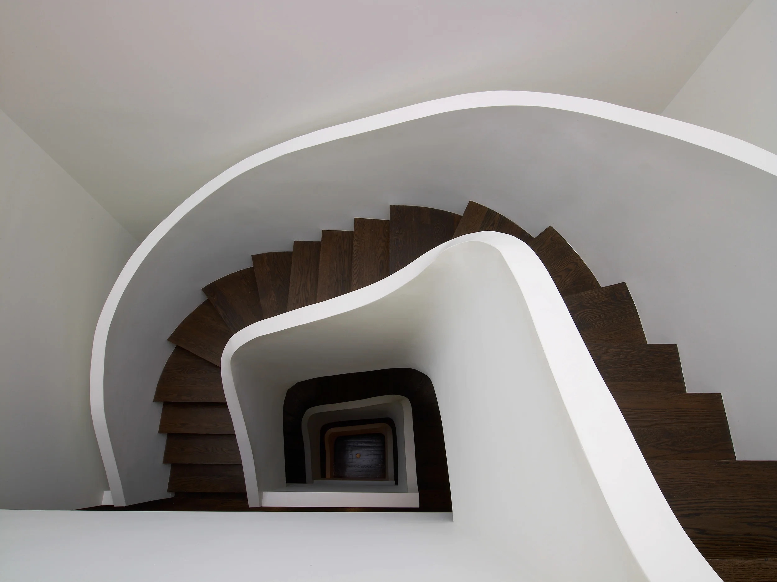 Interior Design Magazine features Meyer Davis' fierce renovation of a 19th century New York townhouse