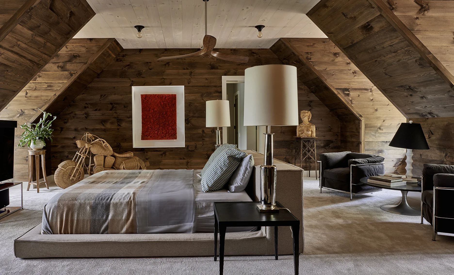 Livingetc feature Gray Davis and Chase Booth's upstate retreat as House of the Month 