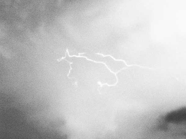 lightning.jpg