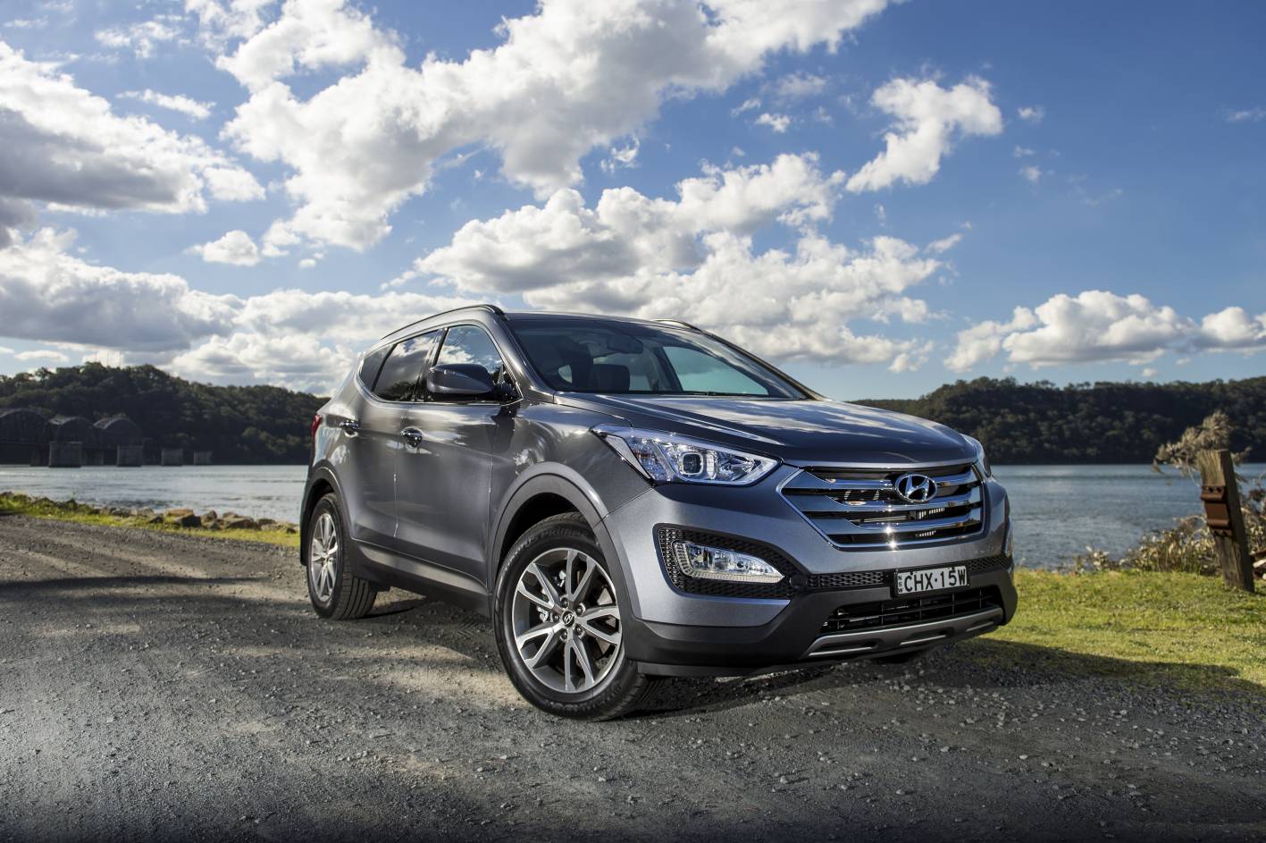 2014 Hyundai Santa Fe Review — Auto Expert by John Cadogan - save ...