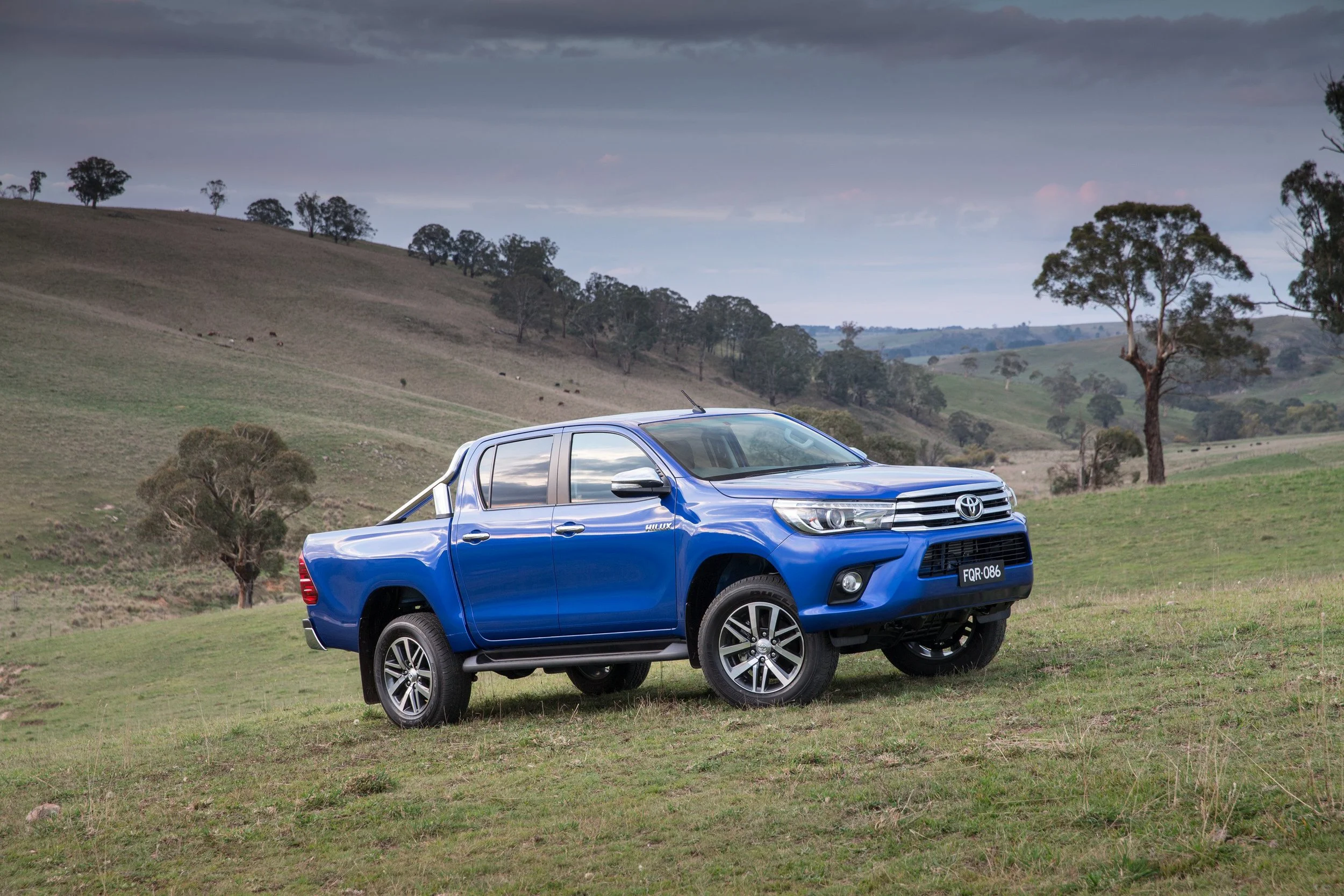 New Toyota Hilux Ute Review 2016 — Auto Expert by John Cadogan - save ...