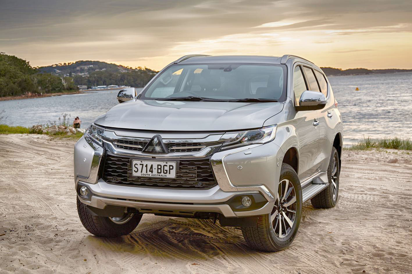 Mitsubishi outback универсал