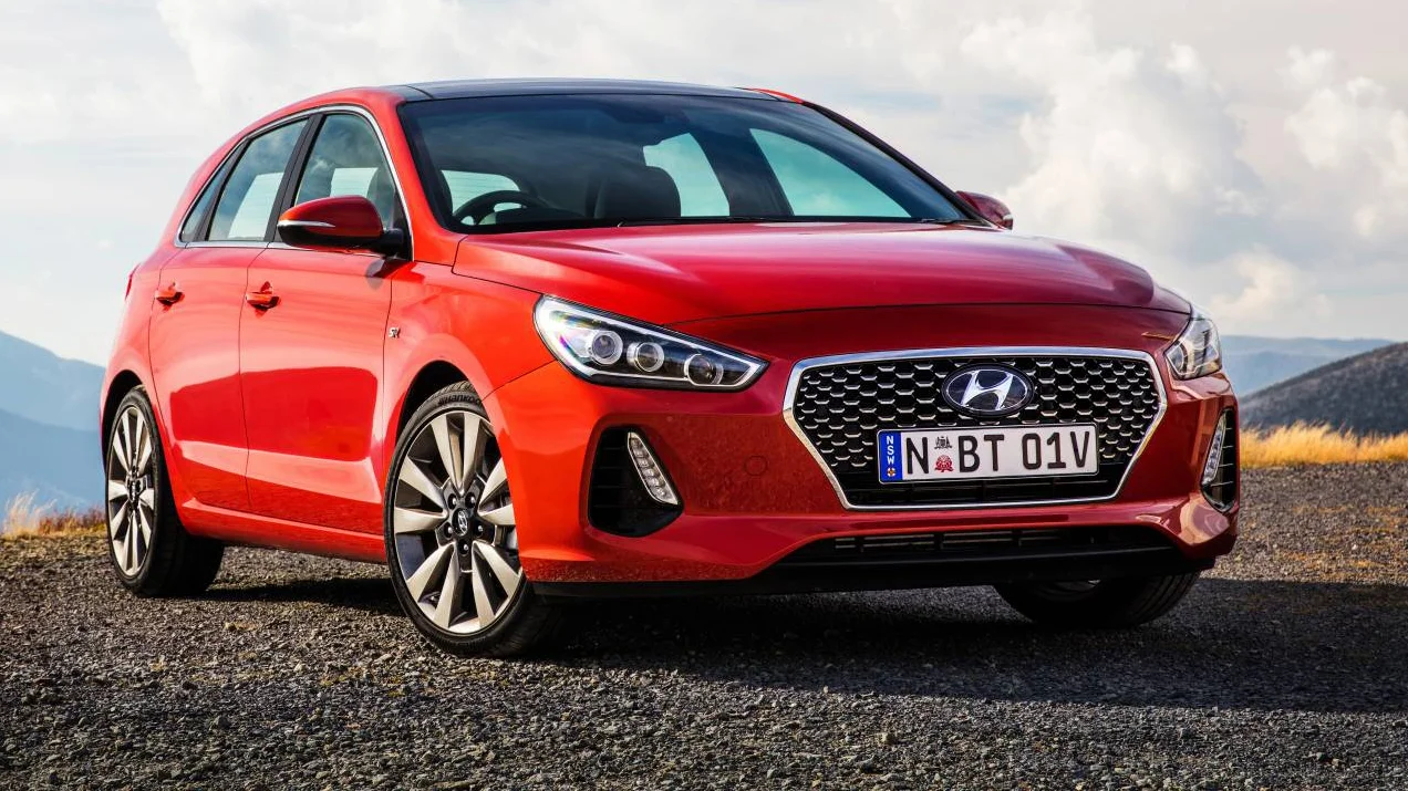 2017 Hyundai i30 SR Premium V Golf.jpg