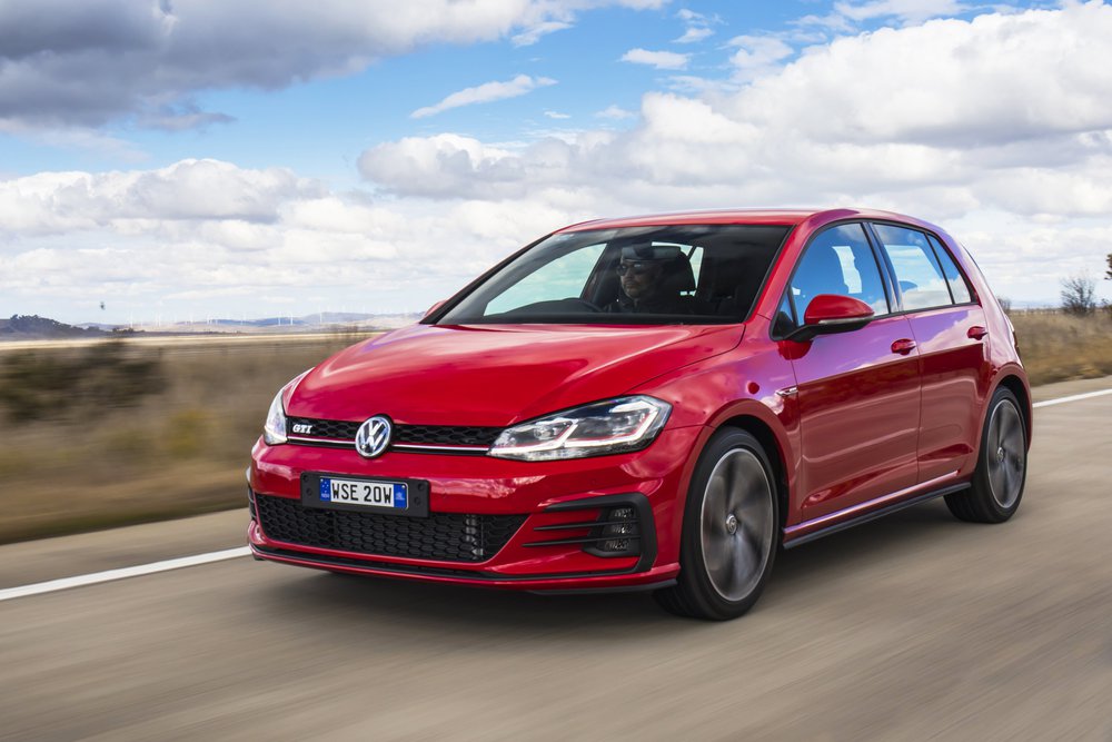 2017-volkswagen-golf-gti-178.jpg