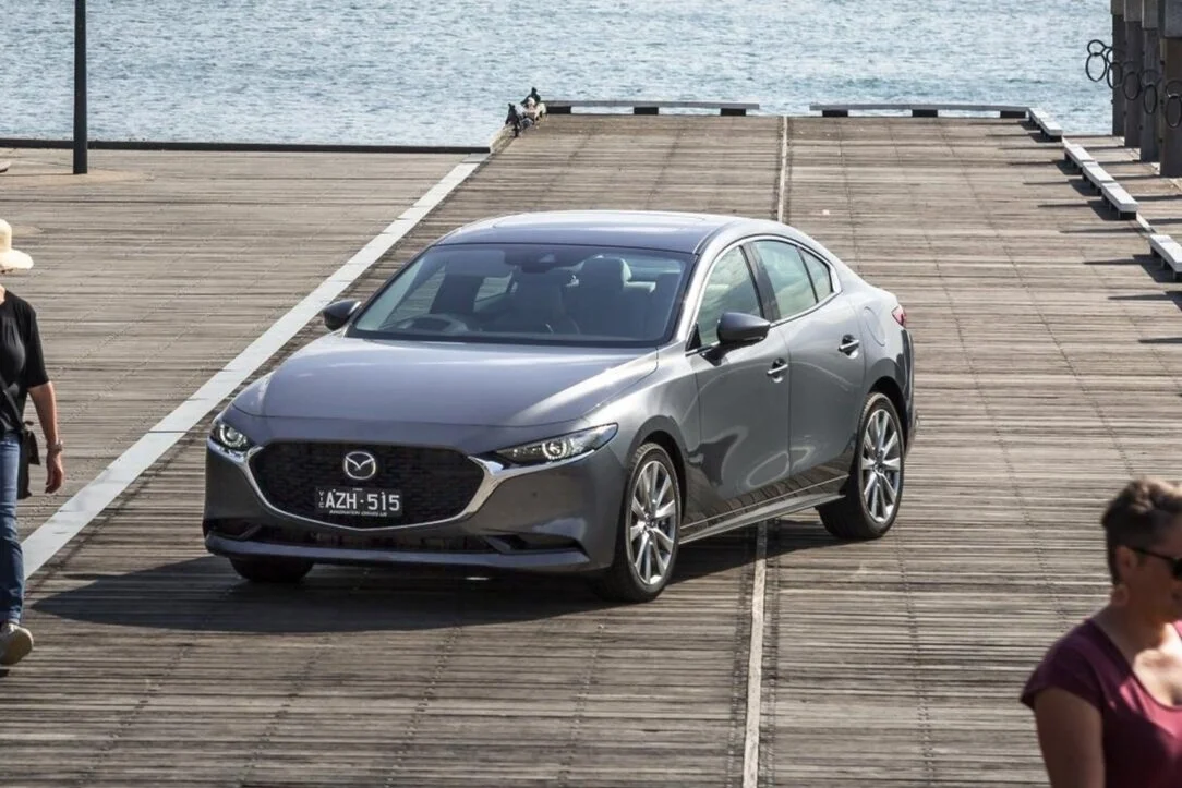 Mazda+3sedan+2019+-ThomasWielecki-+033.jpg