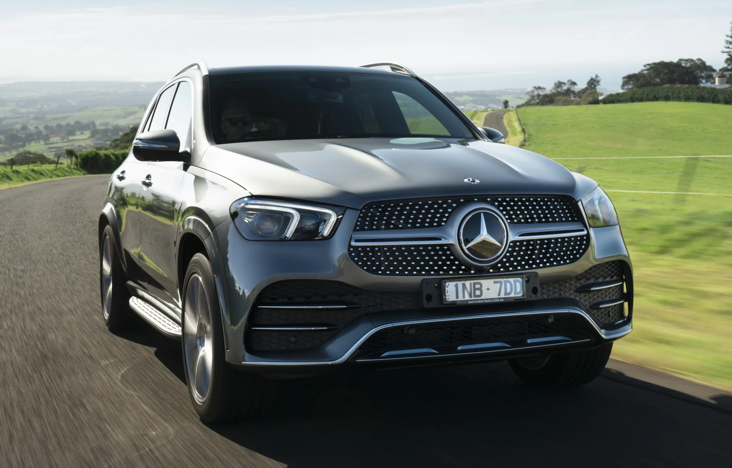 Mercedes-Benz GLE: 75.7kW/t. Mazda CX-9: 90.2 kW/t.