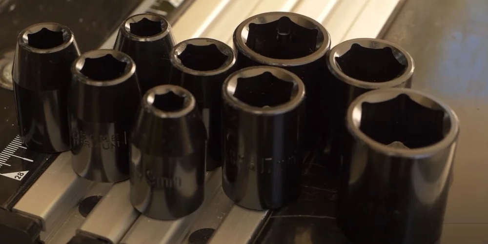 Wheel nuts how to antiseize without overtightening — Auto Expert