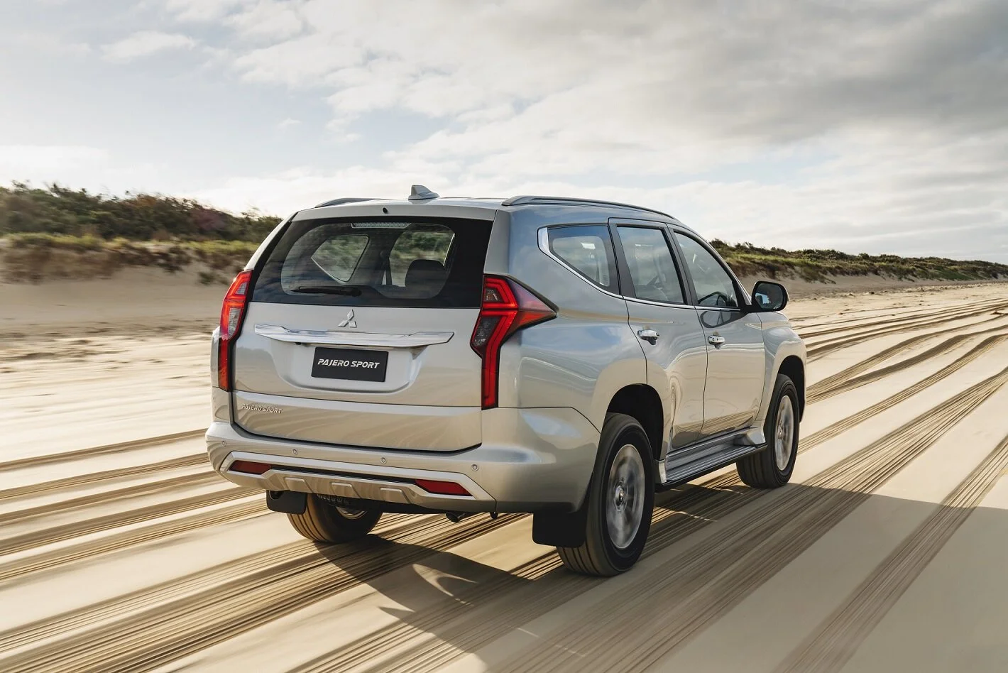 PajeroSport138 (1).jpg