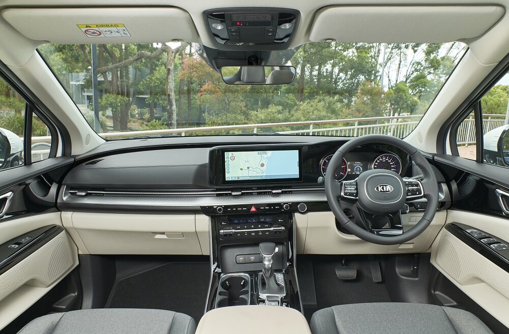 Carnival GT-Line gets 12-inch landscape touchscreen.