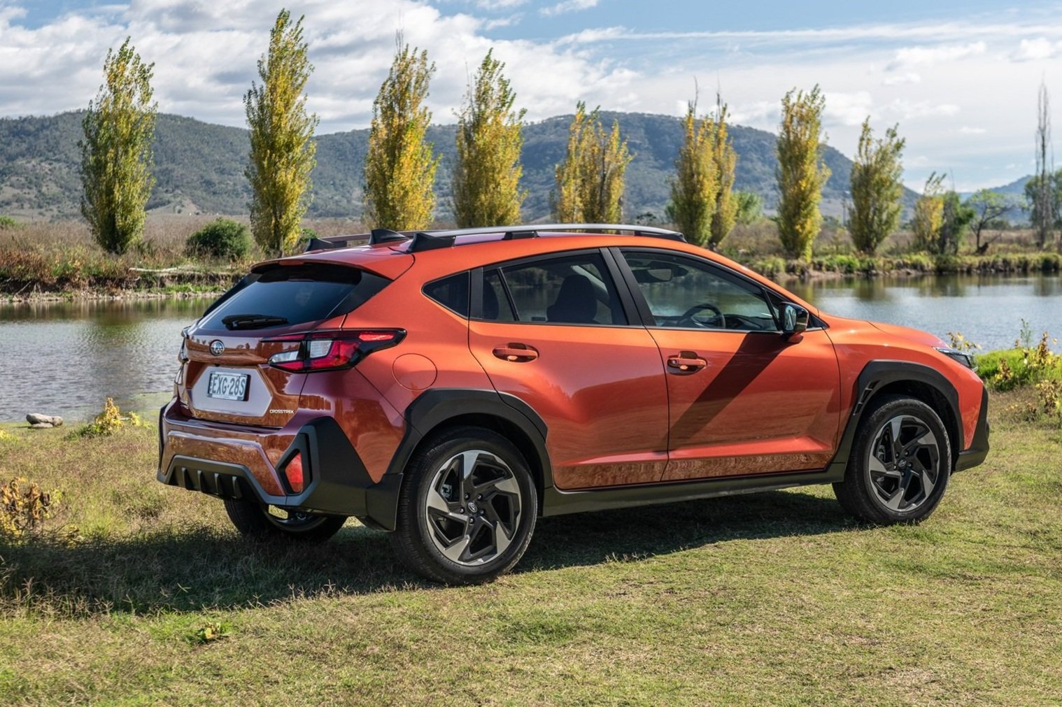 Crosstrek: 154mm shorter in length than Forester