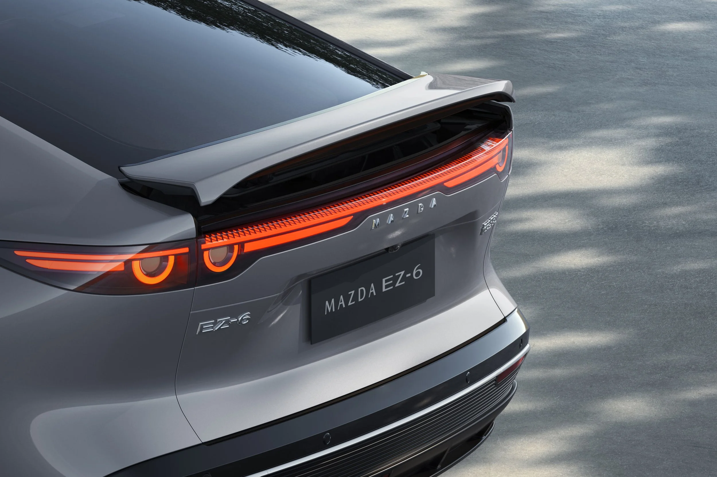 Two_all-new_Mazda_EV_models_revealed_at_Auto_China_2024_-_EZ-6 (3).jpg