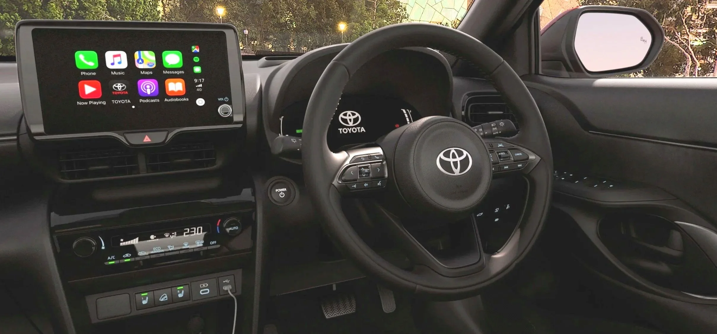 Toyota%2BPressroom%2B-%2Byaris%2Bcross%2Binterior%2B.jpg
