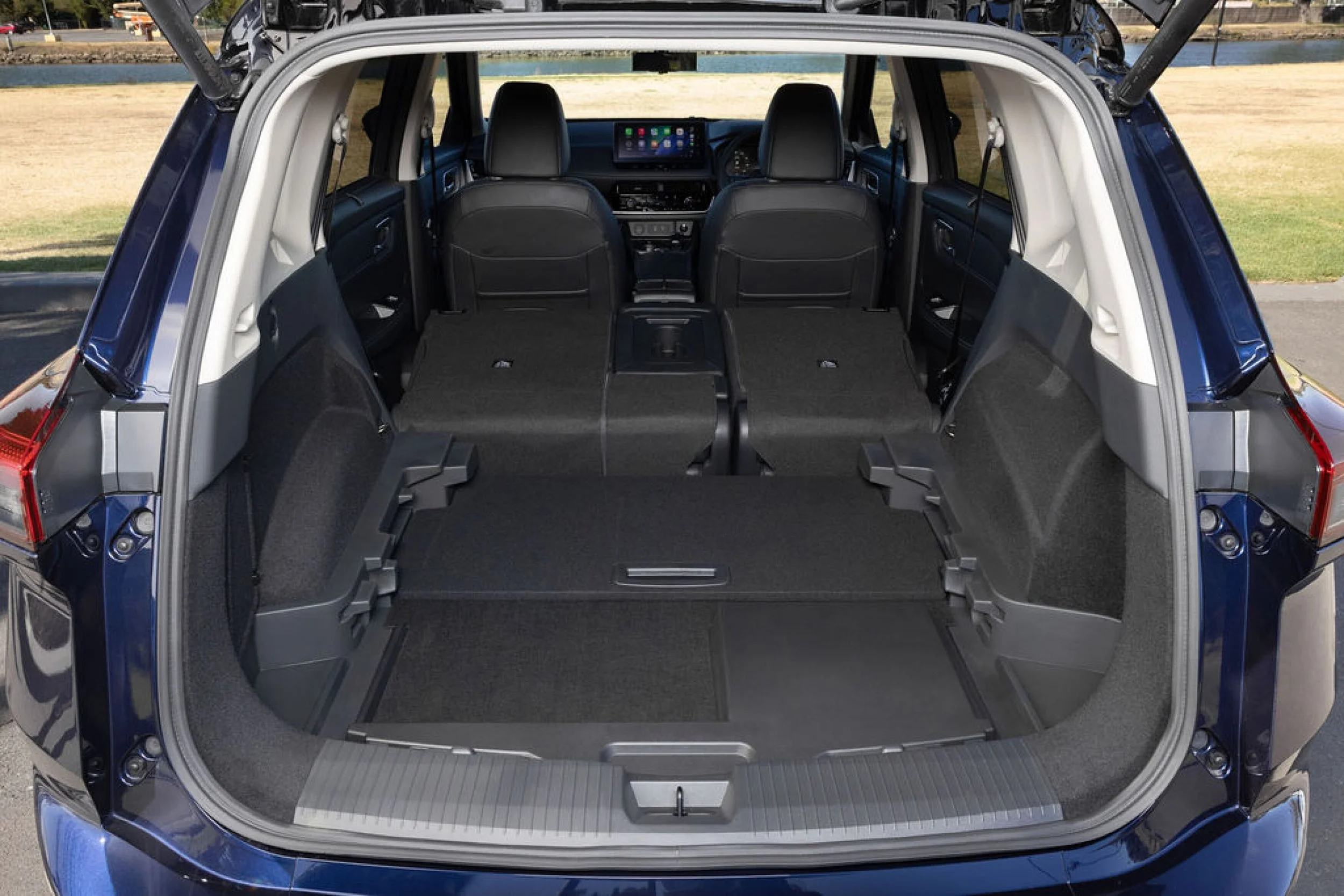 2026 Nissan MY26 X-TRAIL Ti-L - Black Interior - Boot 1.jpg