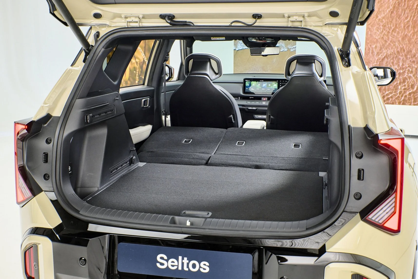 Kia SP3 Seltos First Look_18_HiRes.jpg