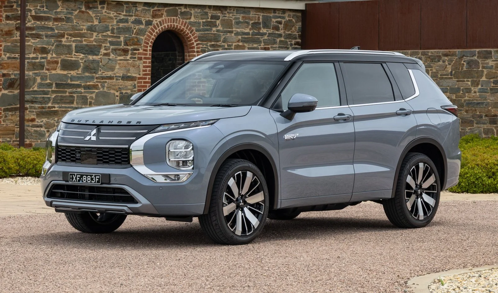 Mitsubishi Outlander PHEV review and buyer’s guide